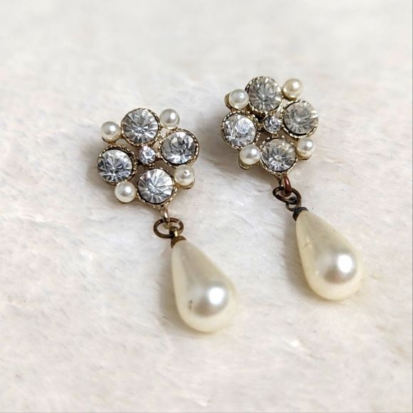 Vintage Clear Rhinestone/Faux Pearl Drop Pierced Earrings - Picture 7 of 9